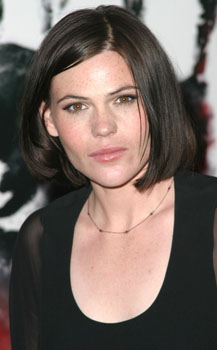 Clea DuVall